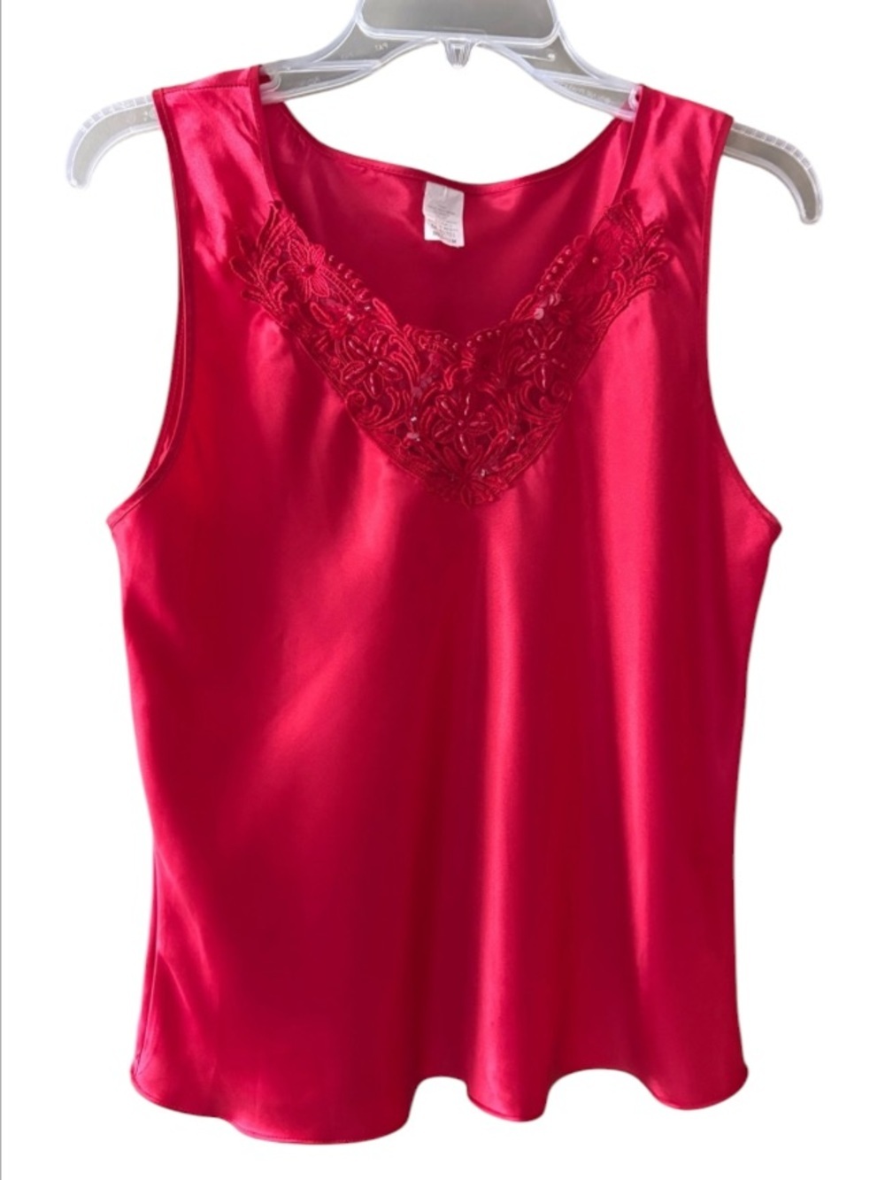 STUNNING VINTAGE RED SATIN SLEEVELESS EMBELLISHED CAMISOLE TOP SIZE MEDIUM